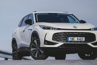 A je to tady! Čínské MG postavilo SUV konkurenci pro Škodovku i Hyundai, navíc jej koupíte za velmi rozumné peníze - Garáž.cz
